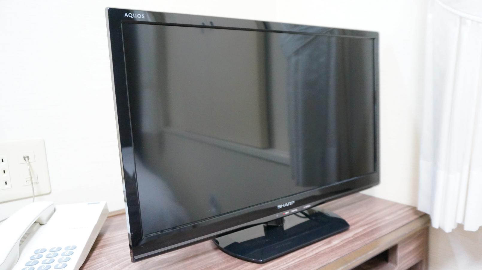 液晶テレビ