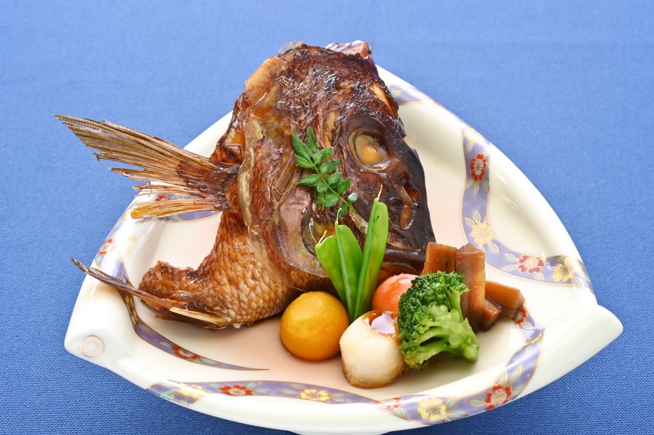 別注料理鯛のあら炊き（片身）