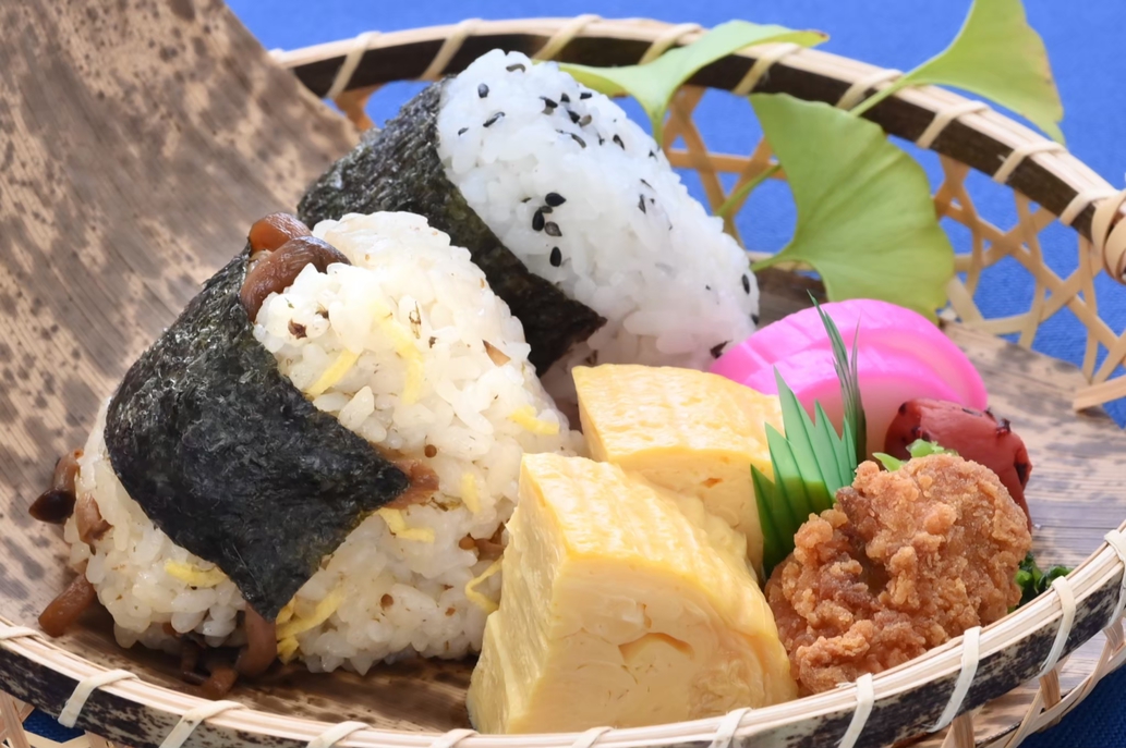 別注料理おにぎり（２ケ）