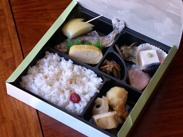 ハイキング弁当