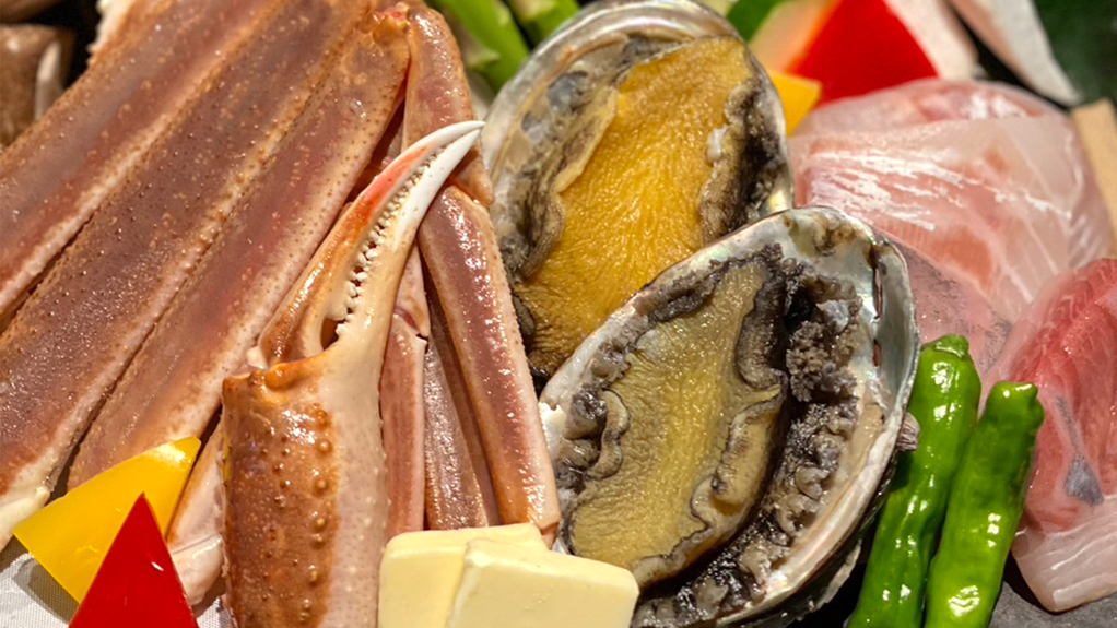 【海鮮炭火会席】海の幸を豪快に炭火で焼き上げる炭火焼がメインの創作会席イメージ
