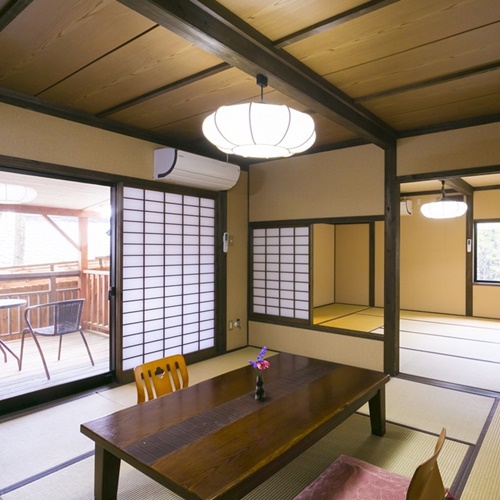 Hise Onsen Tenga Sanso Set in a prime location of Minamioguni, Hise Onsen Tenga Sanso puts everything the city has to offer just outside your doorstep. The property offers a high standard of service and amenities to suit th