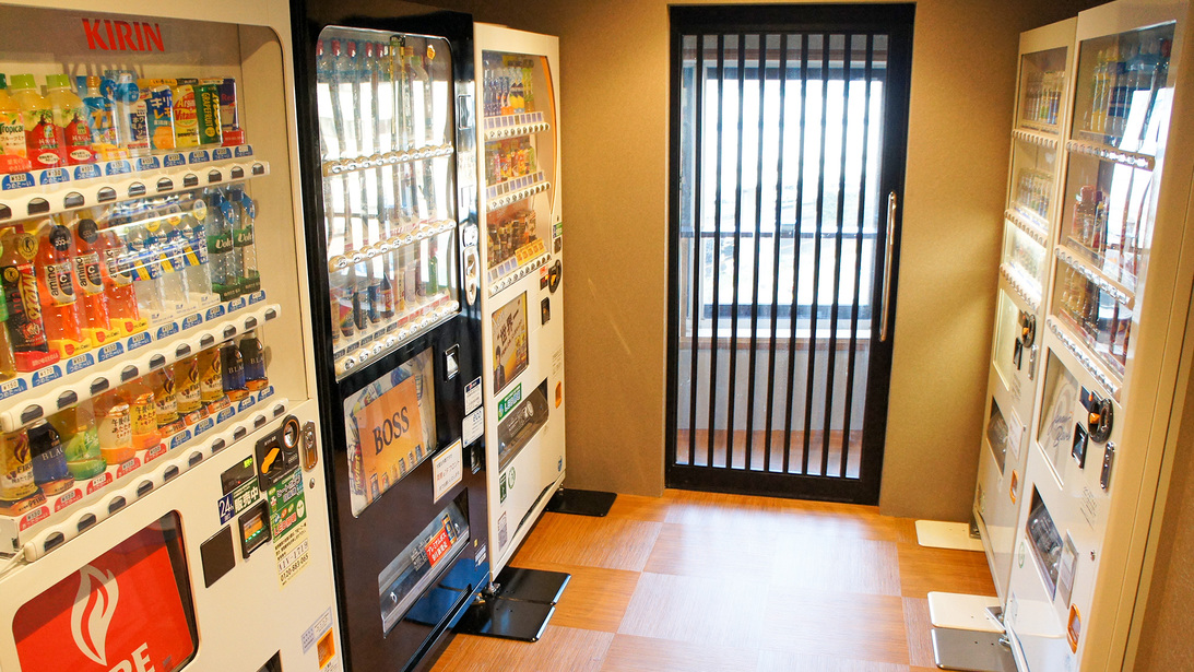 3階自販機・喫煙コーナー