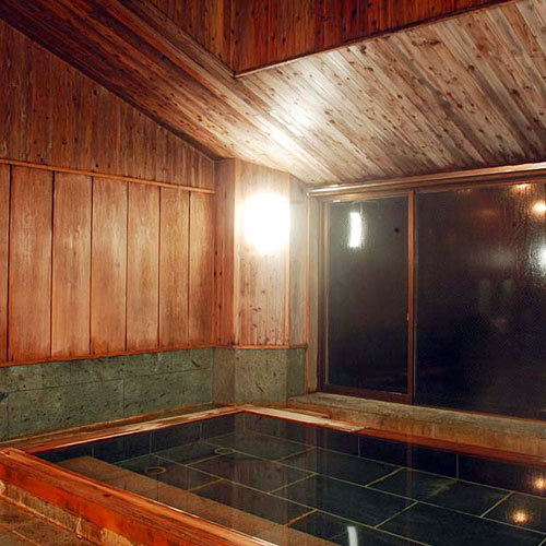 Yugawara Onsen Kamata Stop at Yugawara Onsen Kamata to discover the wonders of Yugawara. The property has everything you need for a comfortable stay. Newspapers, fax or photo copying in business center are on the list of t