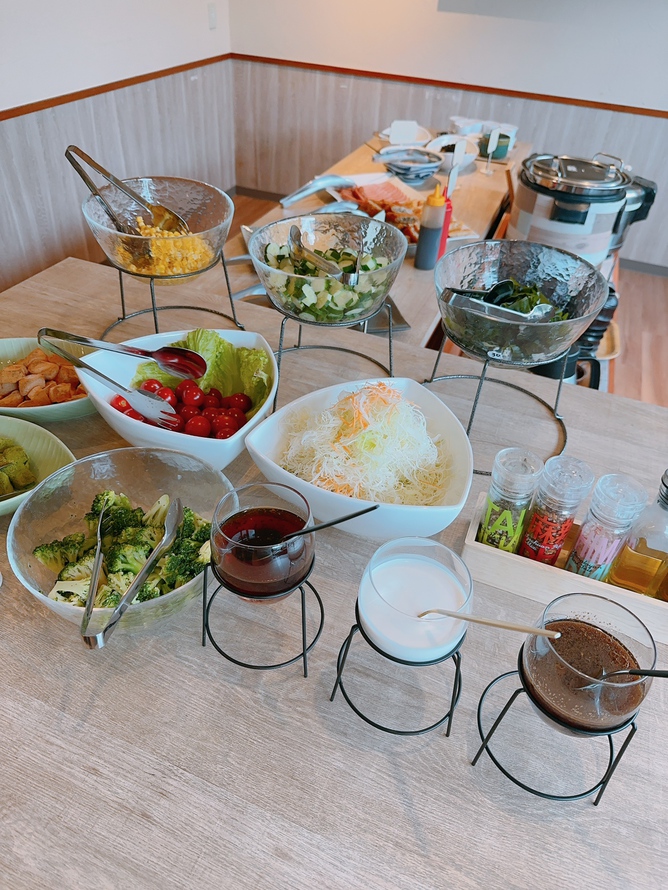 朝食バイキング