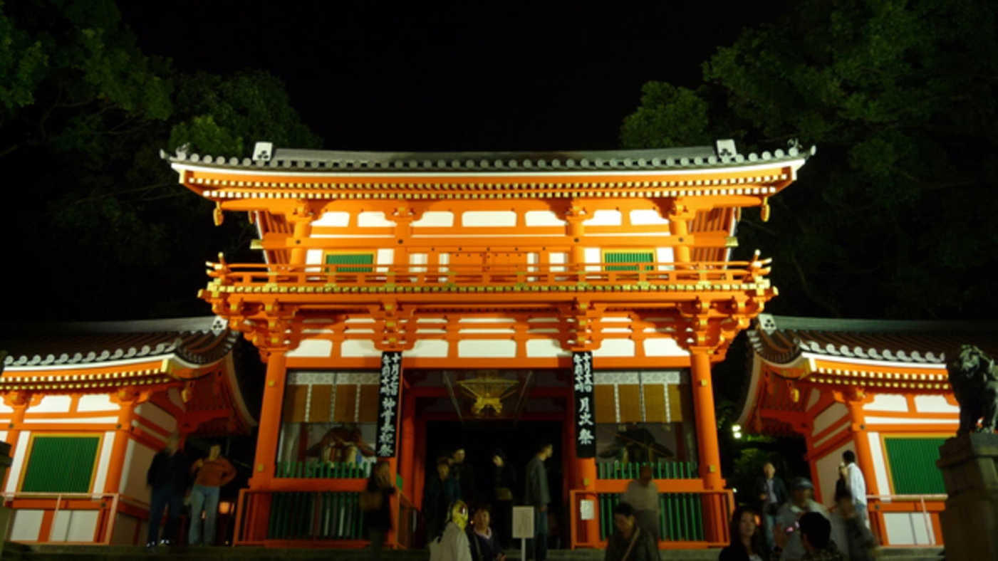 八坂神社夜