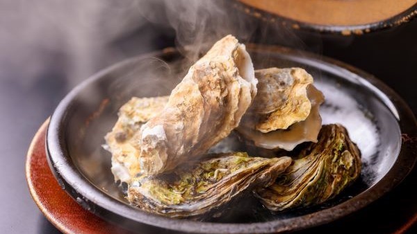 【熊野倶楽部】《ブッフェ限定》オプション料理三重県産牡蠣の酒蒸し