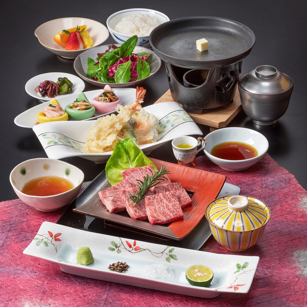 千屋牛陶板焼き会席