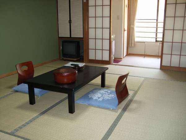 和室１０畳一例