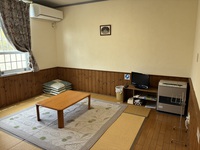 �y���H�t���v�����z���삪�����Â��ȐX�ŉ߂����x���E����₩���[�j���O�I