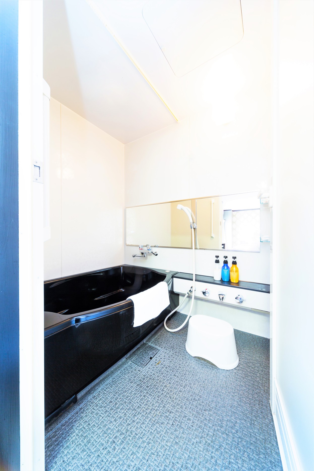 Hirakata Crystal Hotel Main Image Hirakata Crystal Hotel, Hirakata