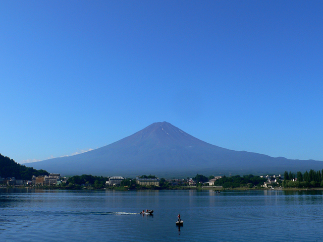 朝昼晩昼の富士山