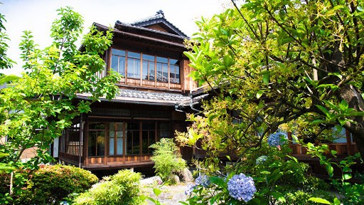 beppu onsen kutsurogi no onsen yado yamada besso