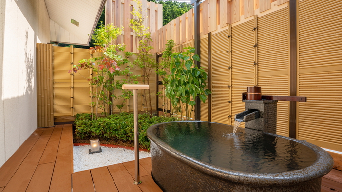 令和3年改装【2階庭園付き純和室】源泉掛流し露天風呂