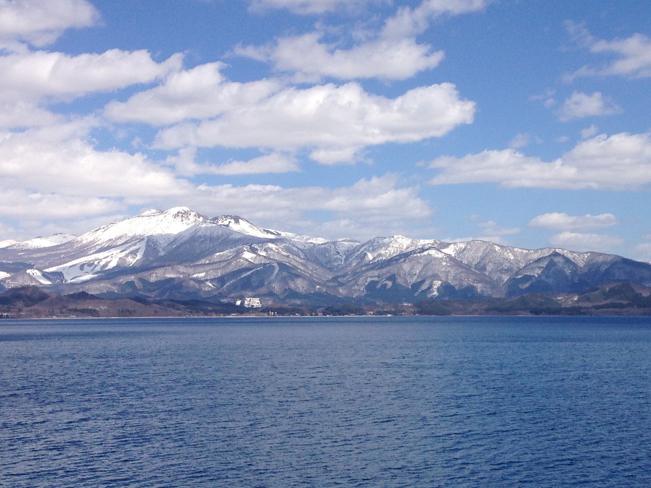 田沢湖（雪）