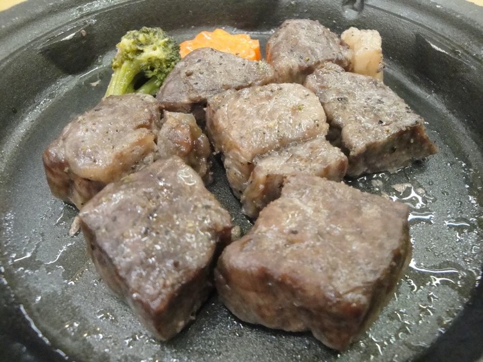 青森県産牛ステーキ