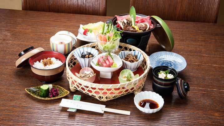 *昼食（一例）/日帰りプランでお楽しみいただける昼食。