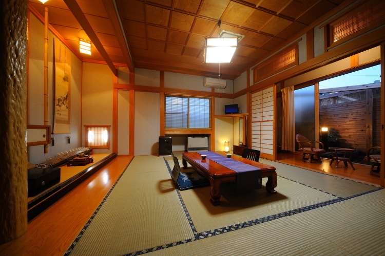 Kamikita Sakura Onsen Ideally located in the Tohoku area, Kamikita Sakura Onsen promises a relaxing and wonderful visit. The property has everything you need for a comfortable stay. Facilities like facilities for disabled 