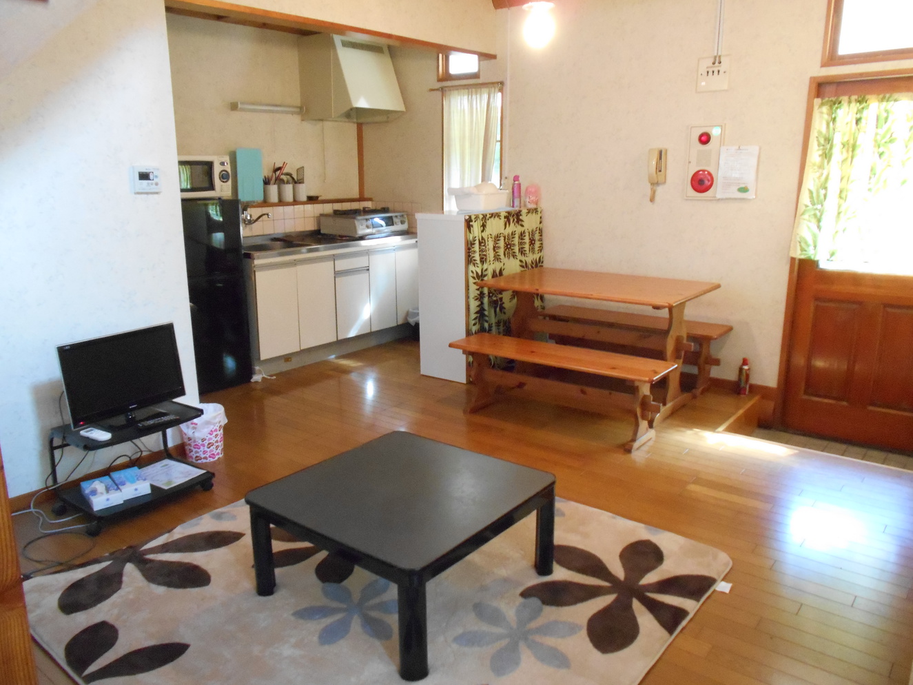 Nikko Log Cottage Little Bears The 2-star Nikko Log Cottage Little Bears offers comfort and convenience whether youre on business or holiday in Nikko. The property offers a high standard of service and amenities to suit the indivi