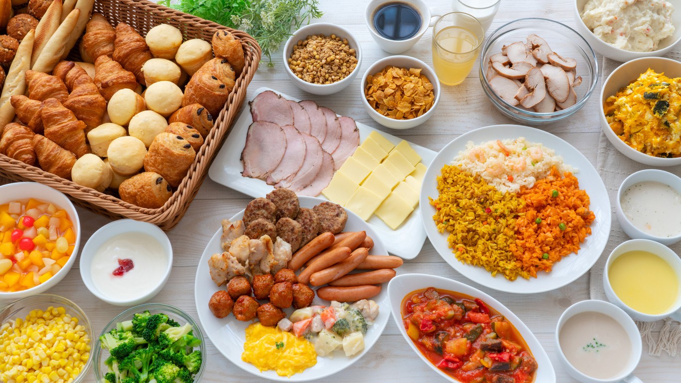 【朝食ブッフェ】〜1日のスタートにプラス１のホテル朝食を〜
