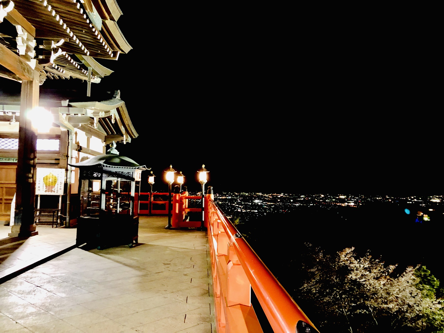 夜のお寺散歩「ナイトウォーク」土・日・月実施（年末年始除外）