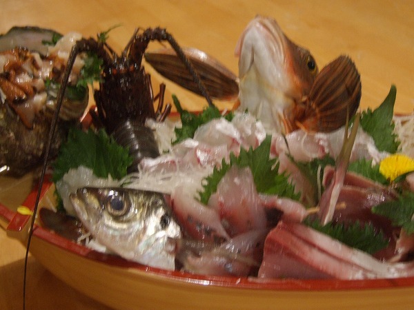 夕食は舟盛りで！