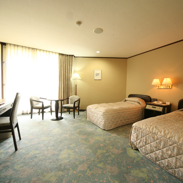 Iwata Grand Hotel Set in a prime location of Hamamatsu, Iwata Grand Hotel puts everything the city has to offer just outside your doorstep. Featuring a satisfying list of amenities, guests will find their stay at the p
