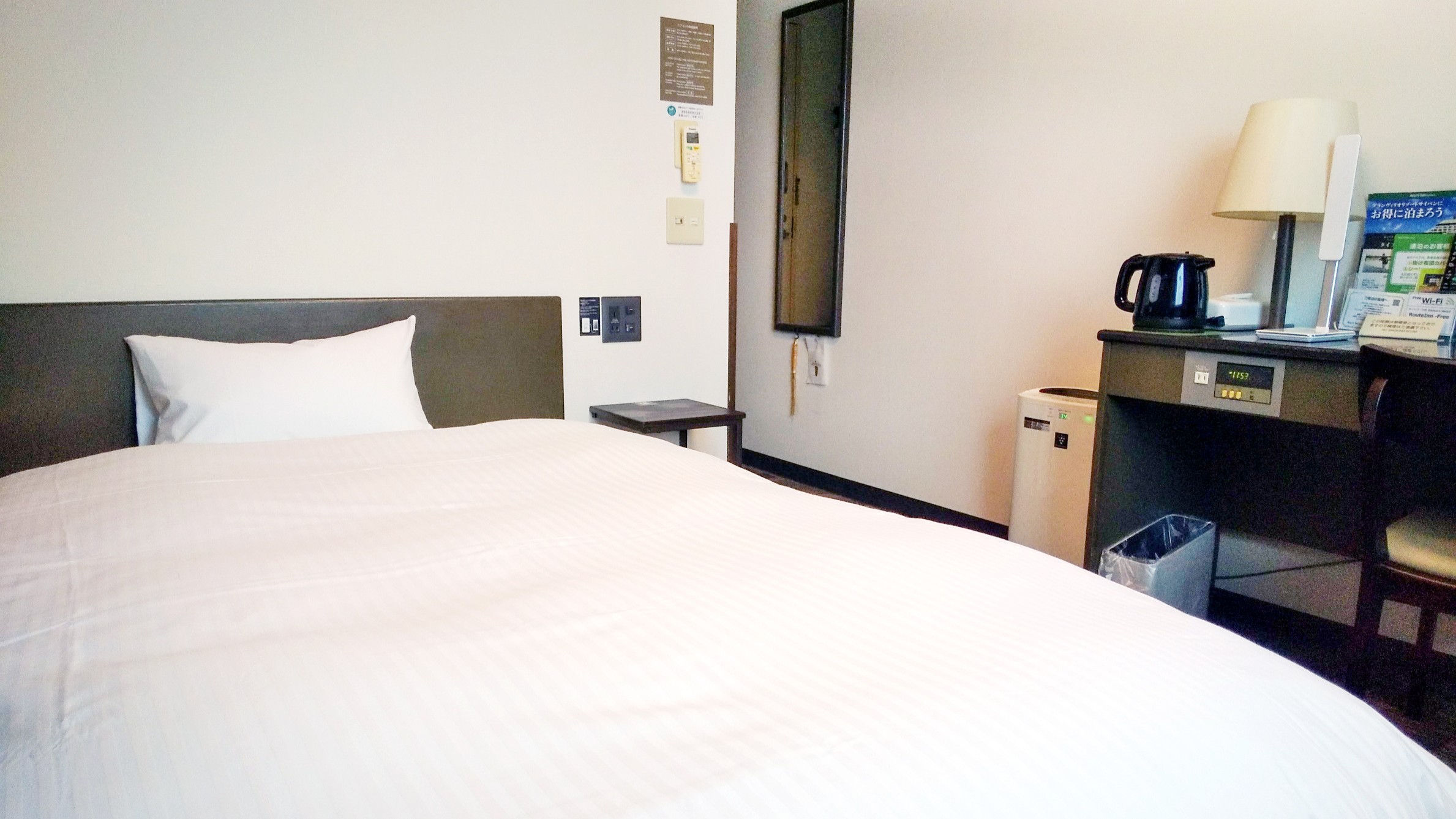 シングルルーム＜ベッド120×;196cm＞