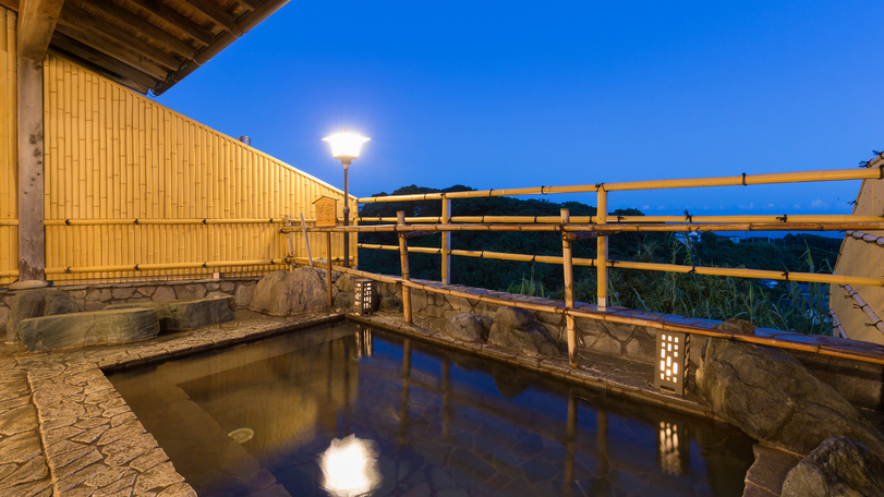 【女性用露天風呂】