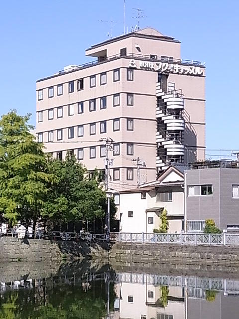 ホテルとお堀