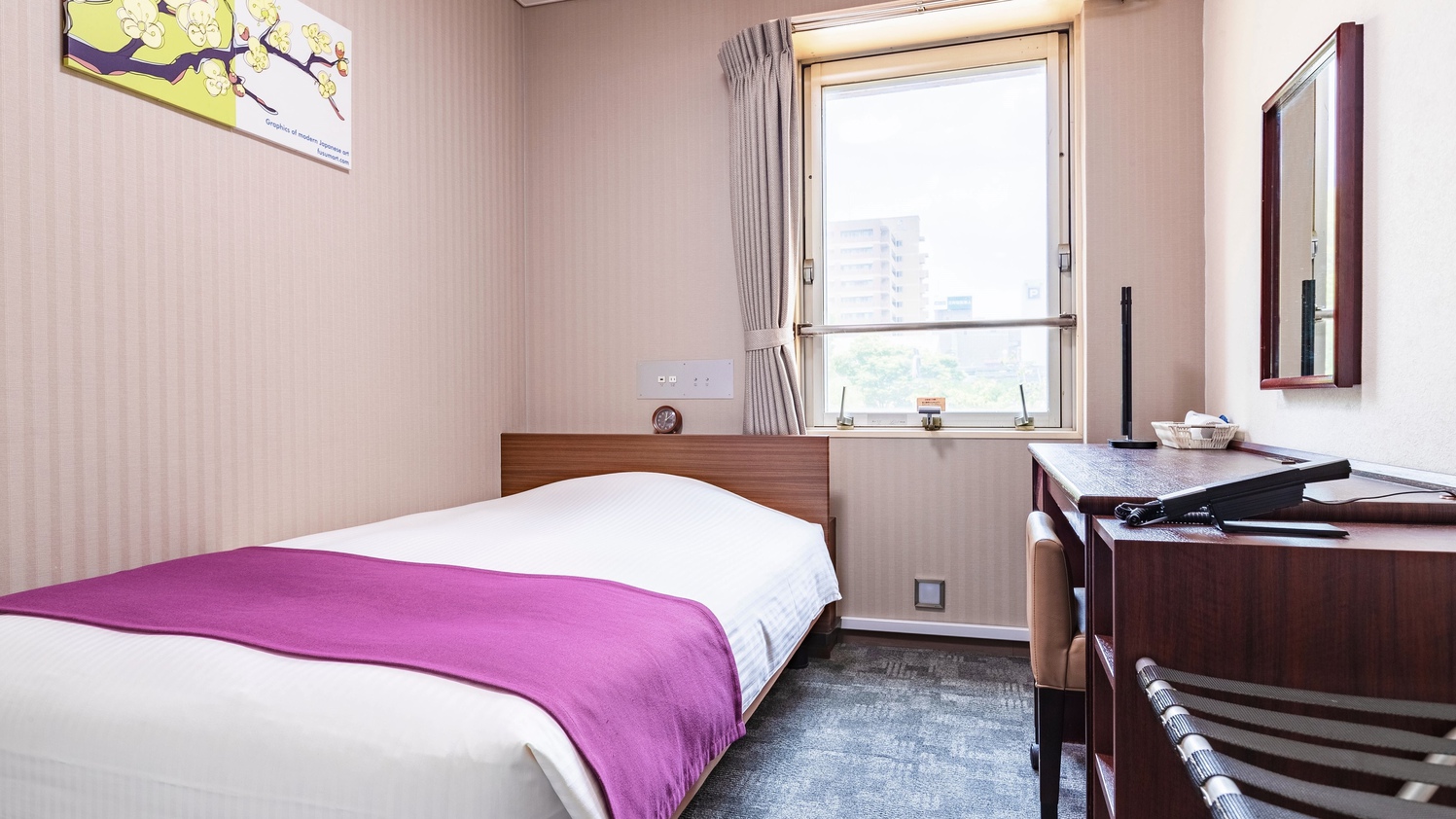 シングルエコノミー【ライトマゼンタ / 喫煙のみ / 13㎡】＝2F※ベッド幅：123cm