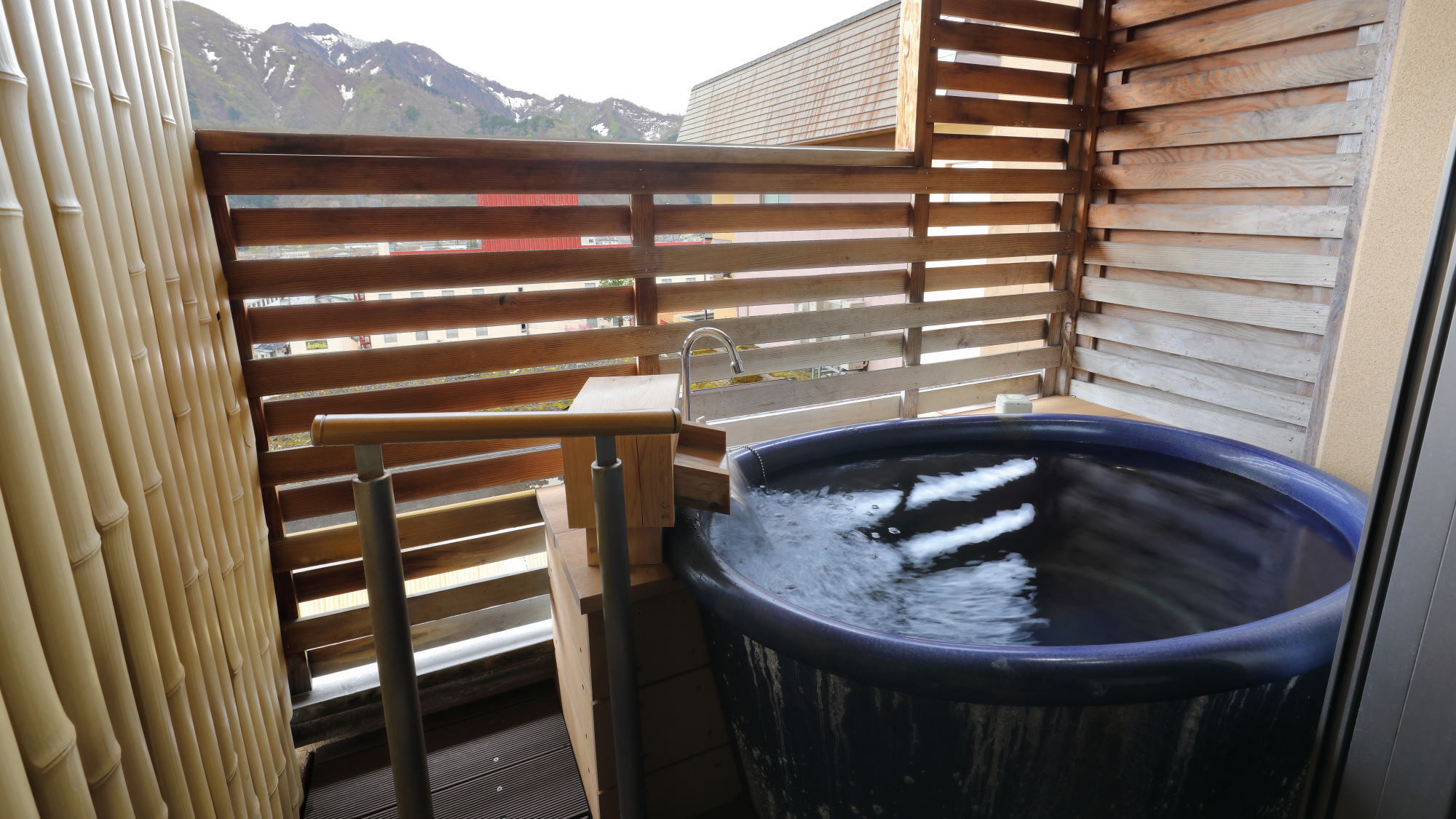 【”;温泉”;露天風呂付客室】客室露天風呂一例