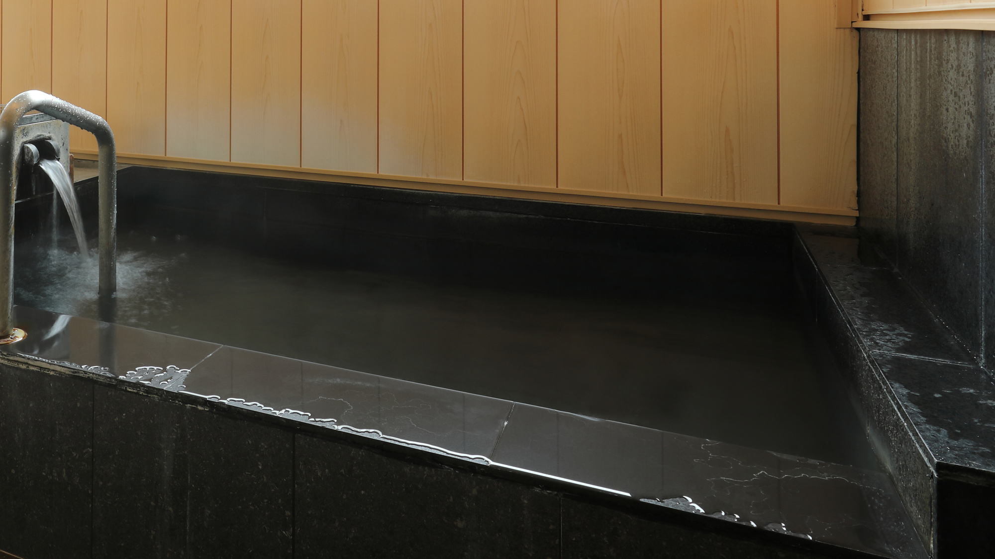 【貸切風呂】石風呂※45分 2，000円