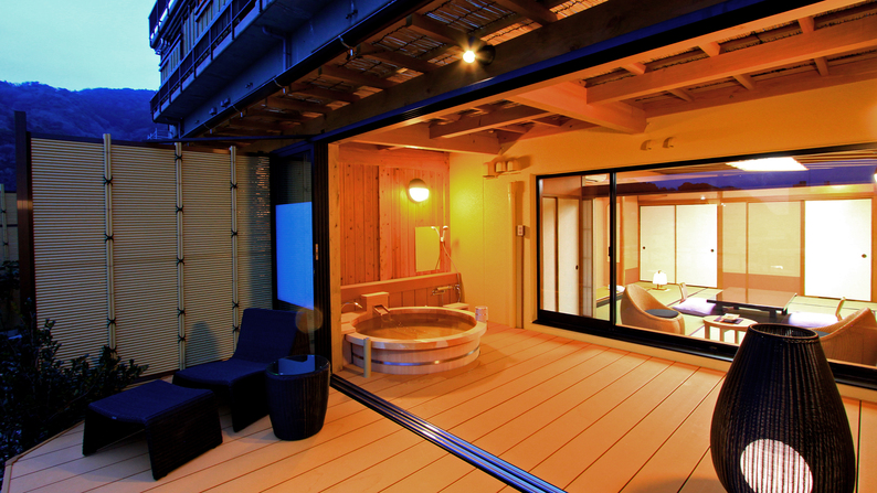 露天付客室「水芙蓉」