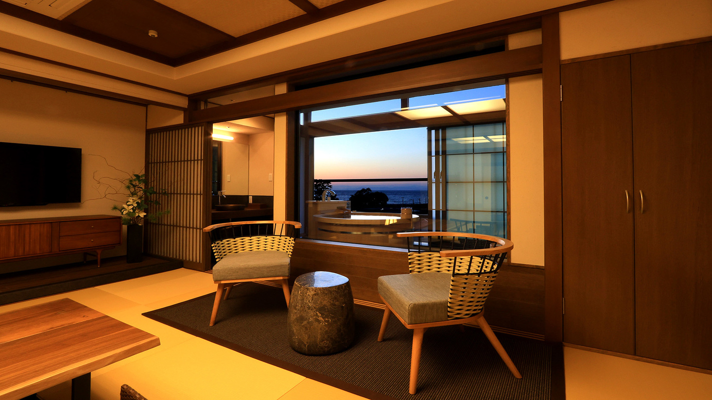 2022年冬OPEN5階禁煙〜露天付客室【花水木-はなみずき】