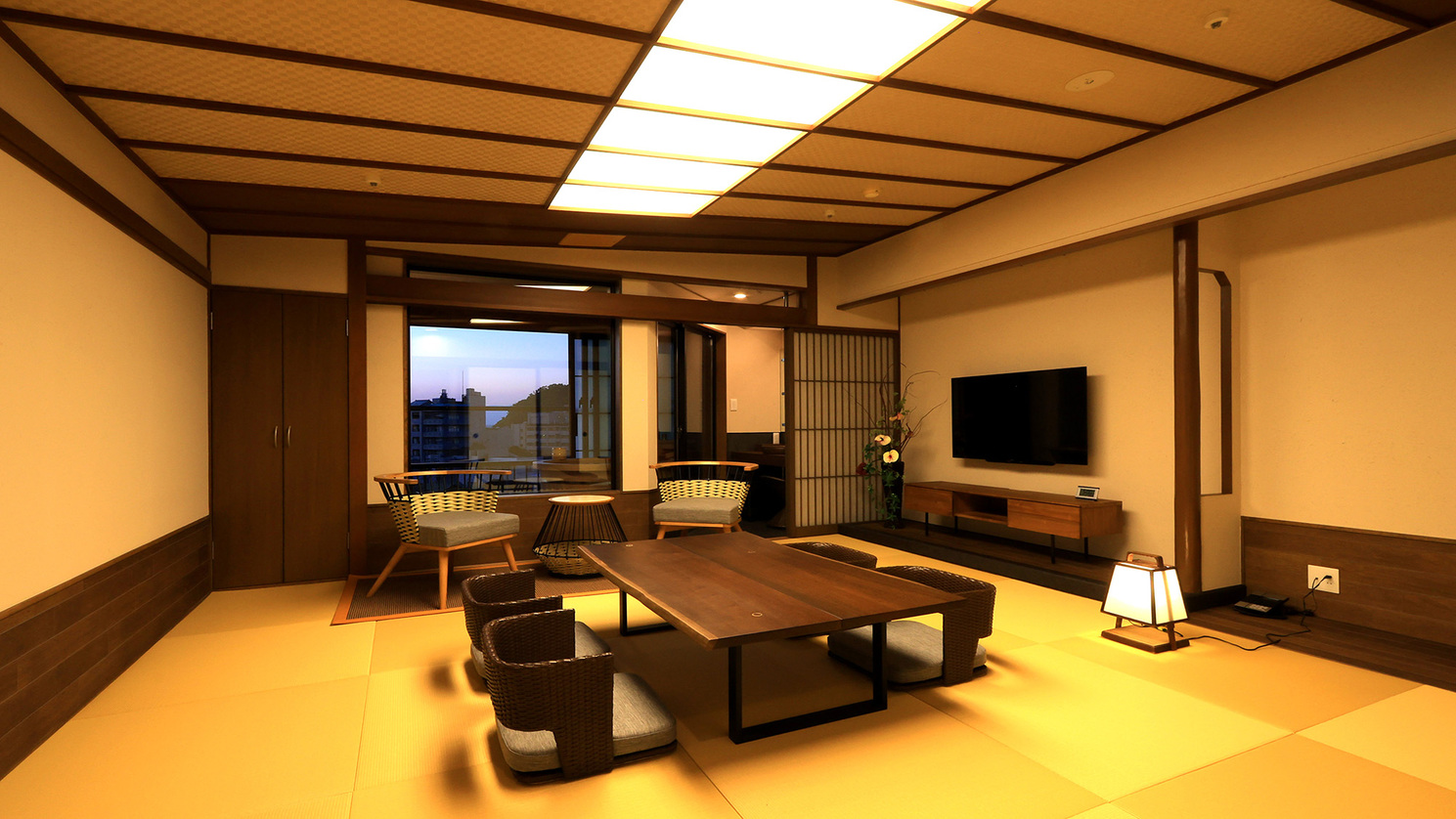 2022年冬OPEN5階禁煙〜露天付客室【花水木-はなみずき】