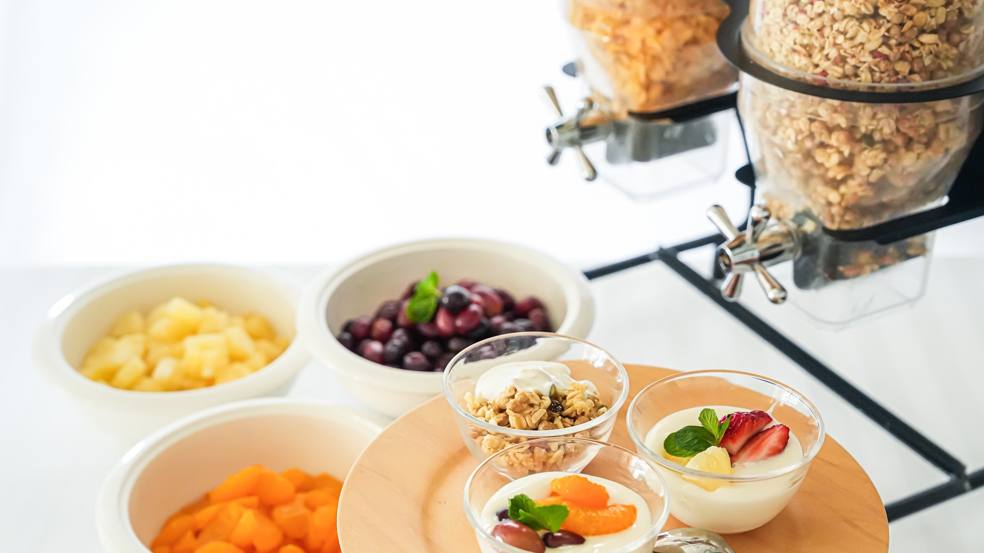 シリアル・ヨーグルト