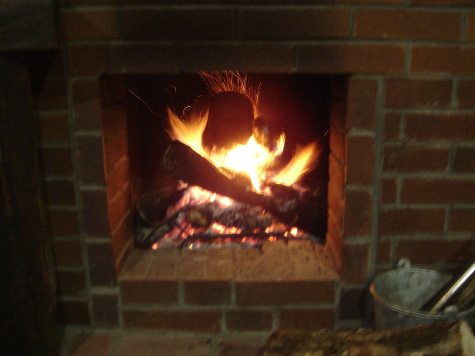 ラウンジの暖炉