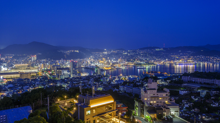 本館屋上からの長崎の夜景