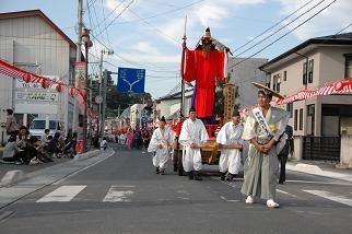 秋祭り軽米町指定文化財猿田彦命（天狗）立像