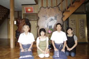 家族で仲良く運営しております。