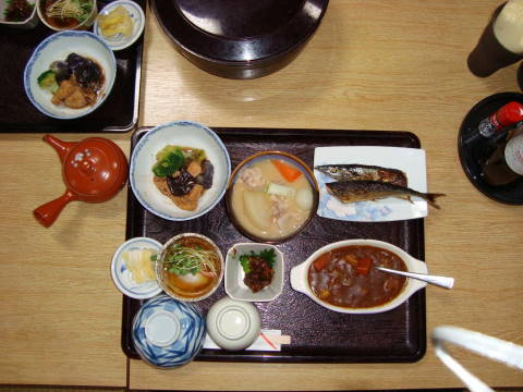 夕食