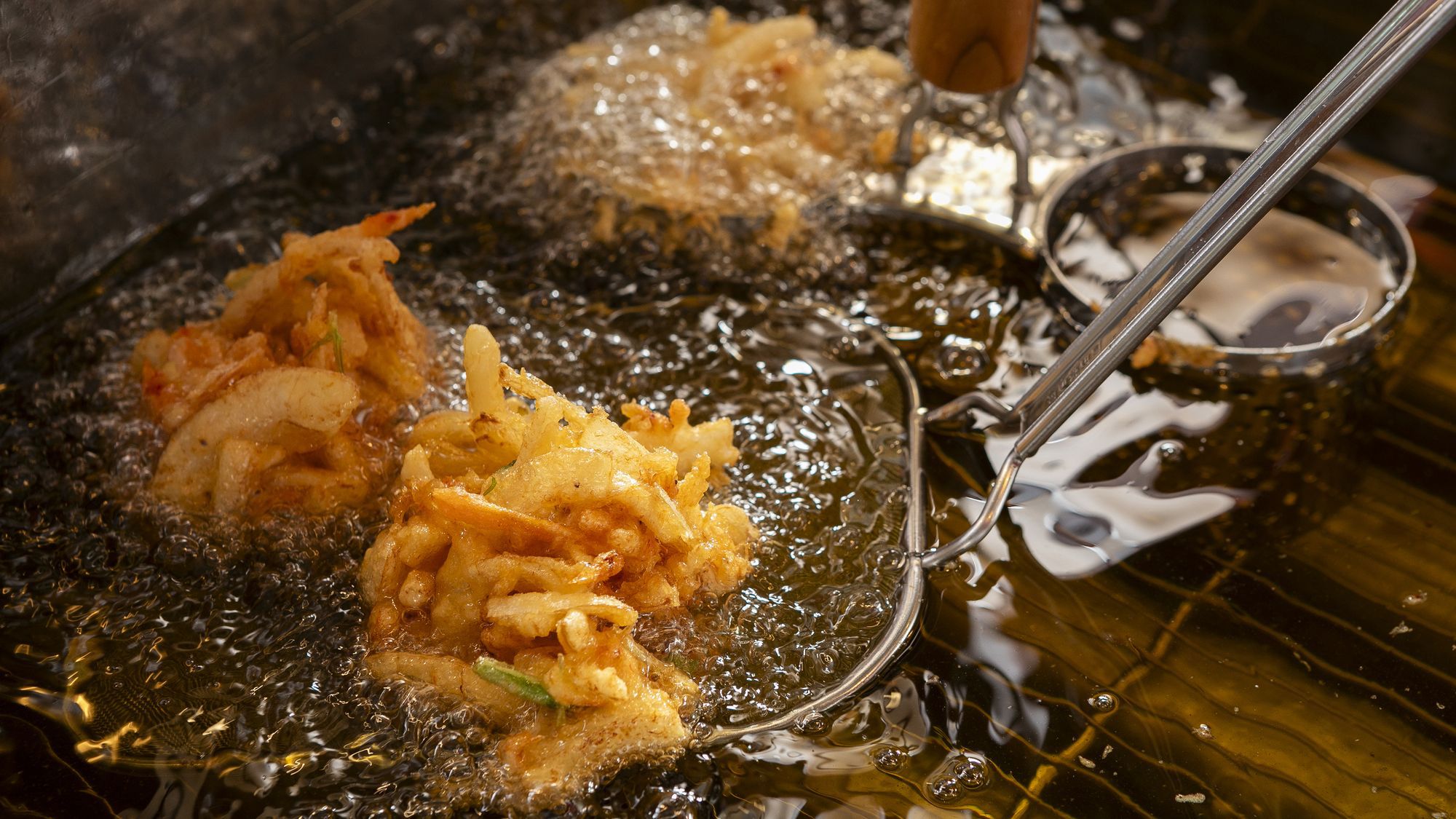 朝食ビュッフェ(静岡名産「桜海老のかき揚げ」)