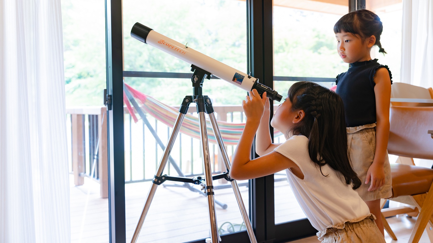 *【グランキャビン】天体望遠鏡を設置！晴れの日は皆で星座を探すのも楽しいですよ！