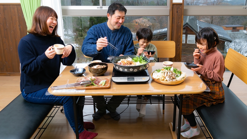 *【レイクビューコテージ】宍道湖が一望できる当客室で食べるお鍋は開放感！