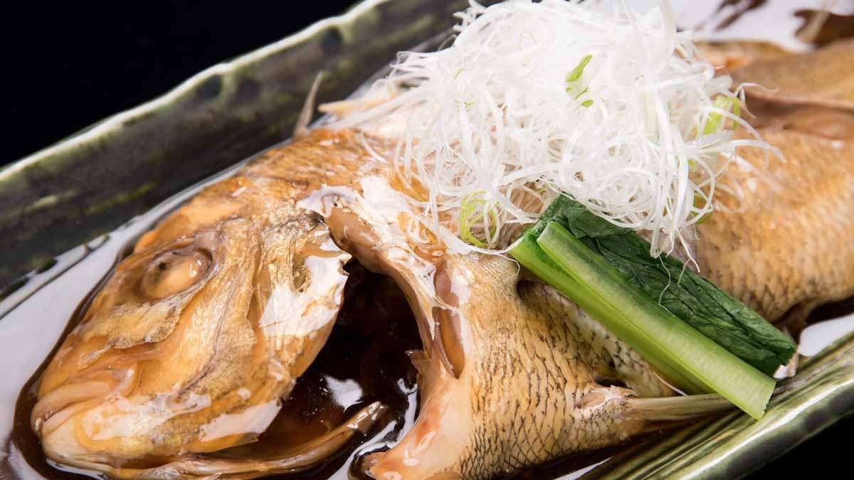 *料理一例/金目鯛の姿煮付け