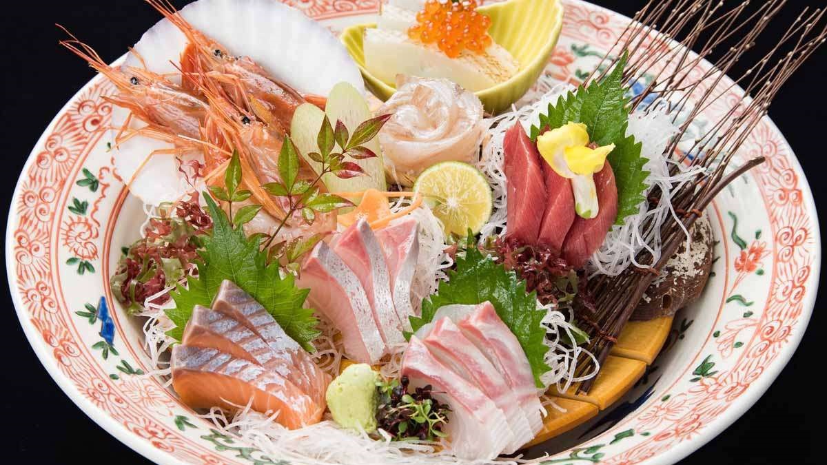 *別注料理/刺身盛合せ 料金・時期により内容は異なります