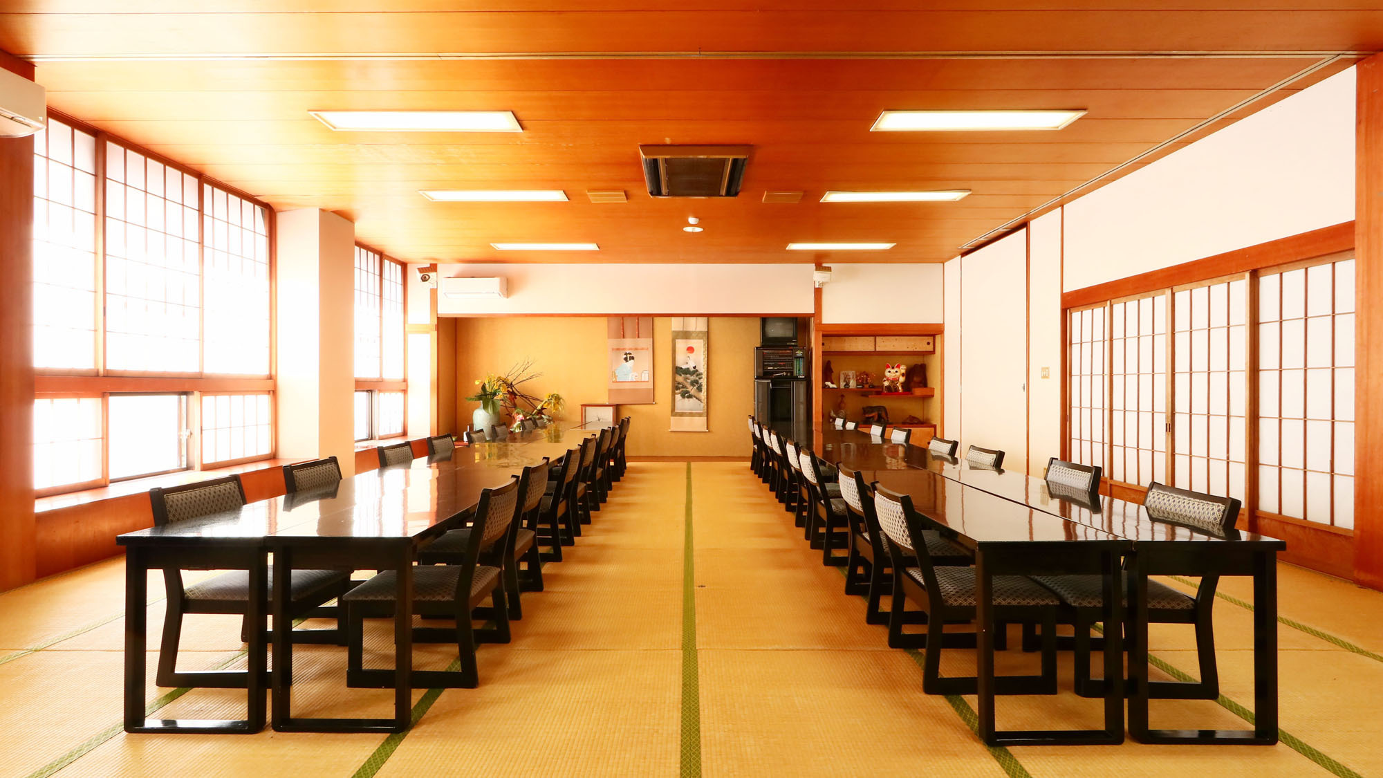 広間