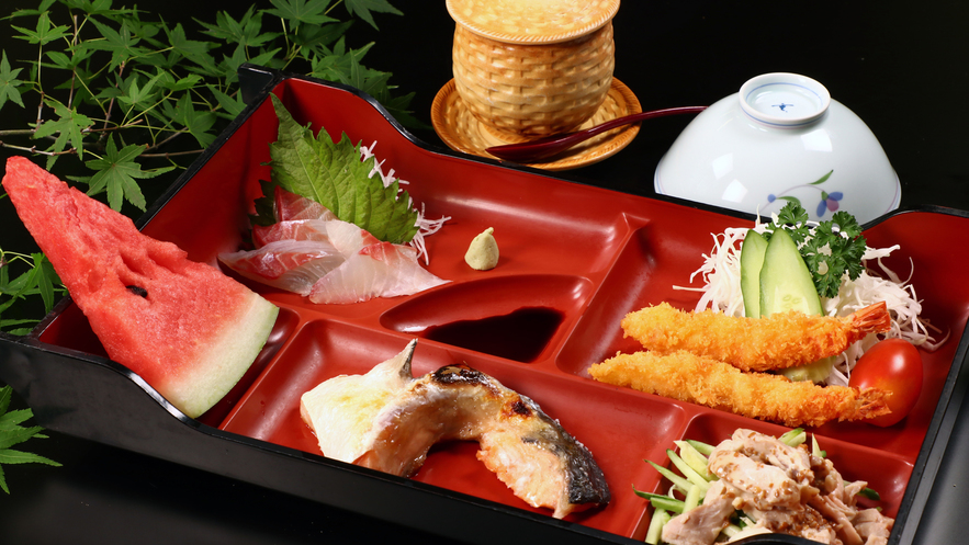 合宿お料理一例おかわり自由♪