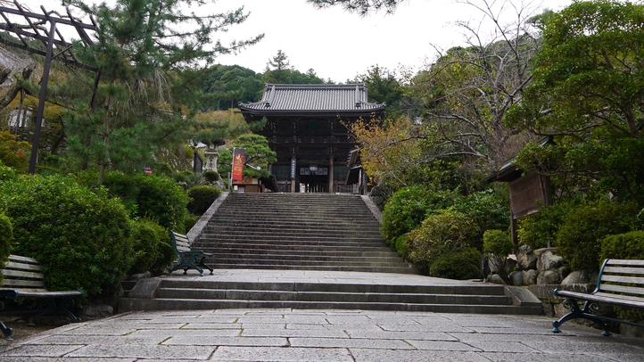 *【奈良・長谷寺の仁王門】長谷寺の総門となり、両脇には仁王像、楼上に釈迦三尊十六羅漢像を安置する。